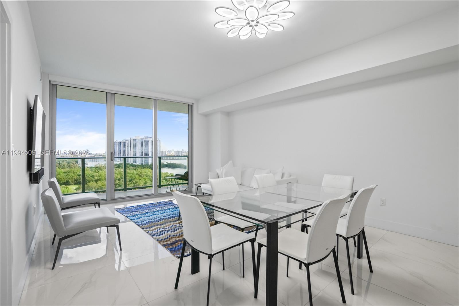 16385 NE Biscayne Blvd #1402, North Miami Beach FL 33160