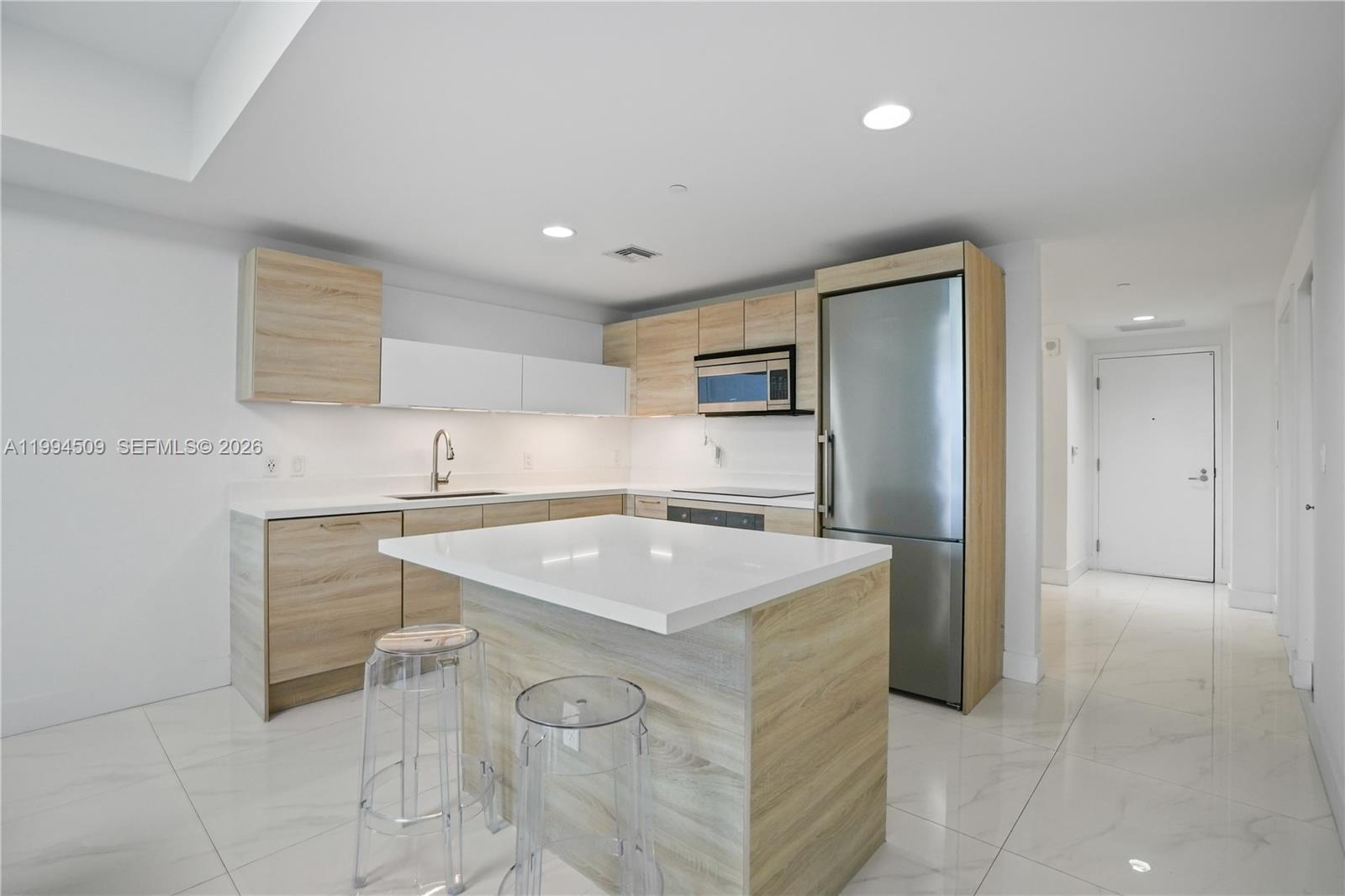 16385 NE Biscayne Blvd #1402, North Miami Beach FL 33160