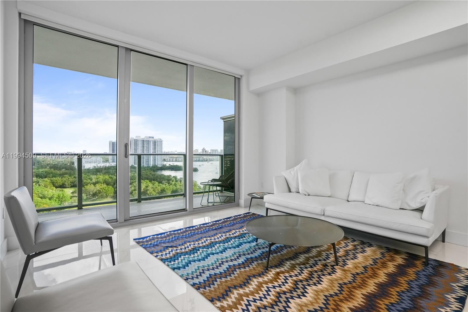 16385 NE Biscayne Blvd #1402, North Miami Beach FL 33160