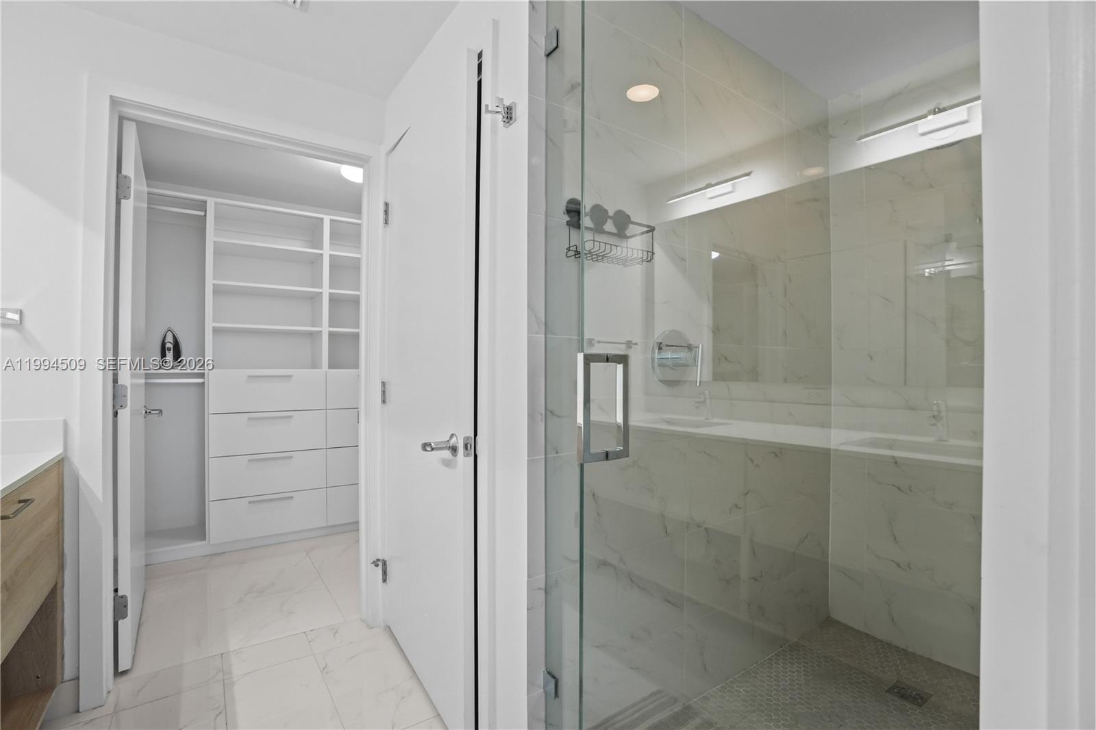 16385 NE Biscayne Blvd #1402, North Miami Beach FL 33160