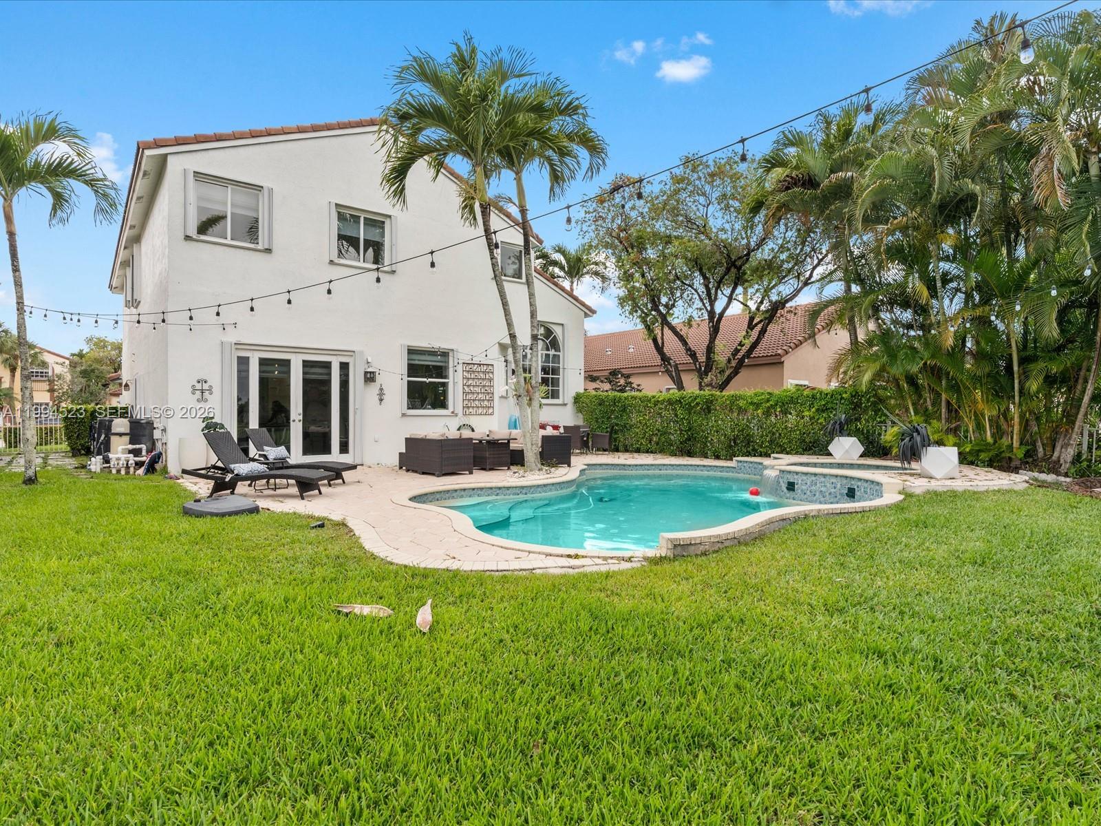 1607 SW 157th Ave, Pembroke Pines FL 33027