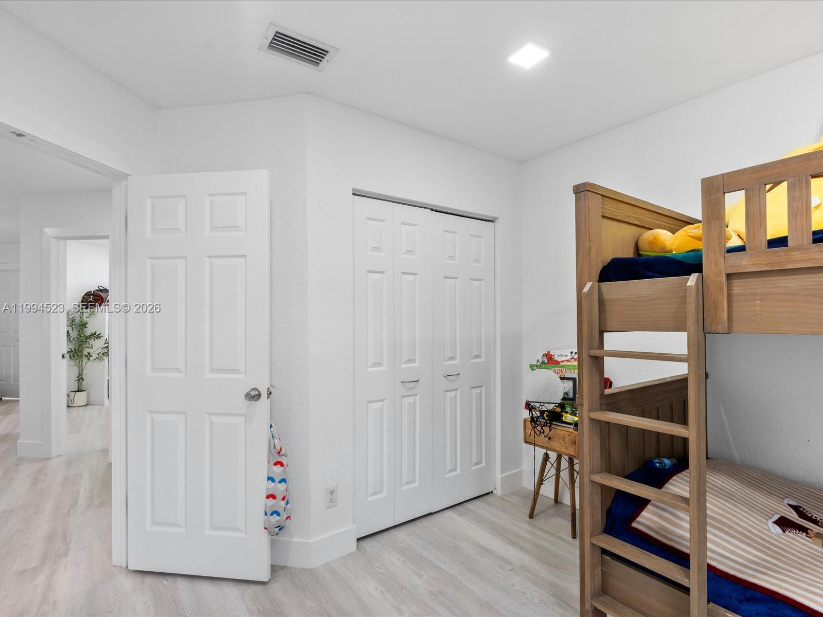 1607 SW 157th Ave, Pembroke Pines FL 33027