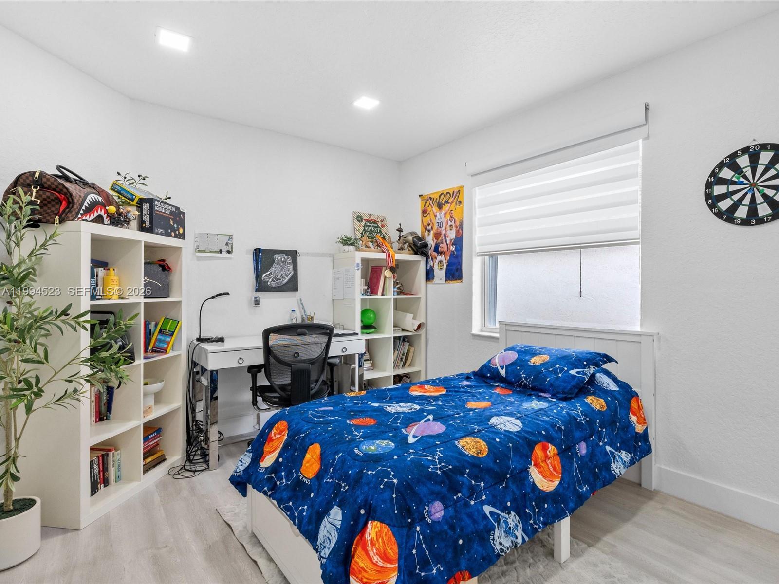 1607 SW 157th Ave, Pembroke Pines FL 33027