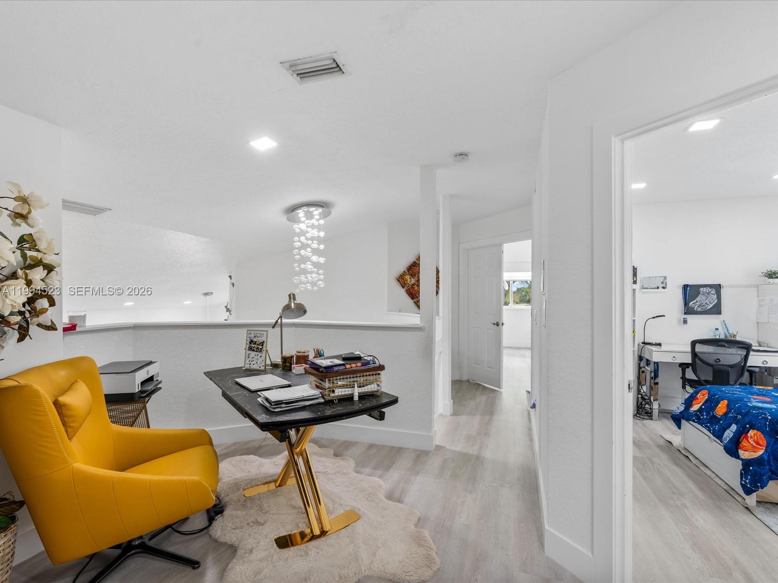 1607 SW 157th Ave, Pembroke Pines FL 33027