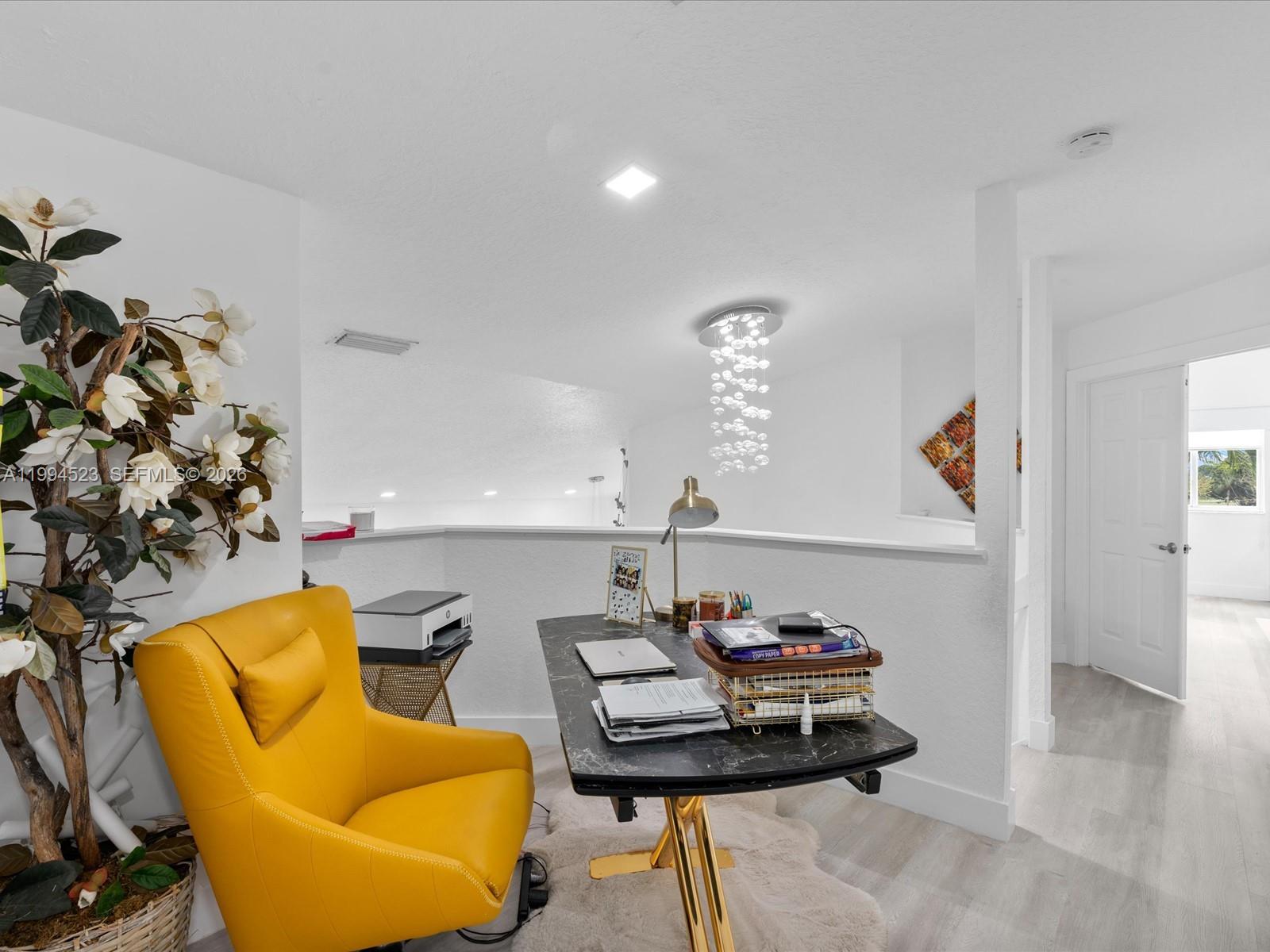 1607 SW 157th Ave, Pembroke Pines FL 33027