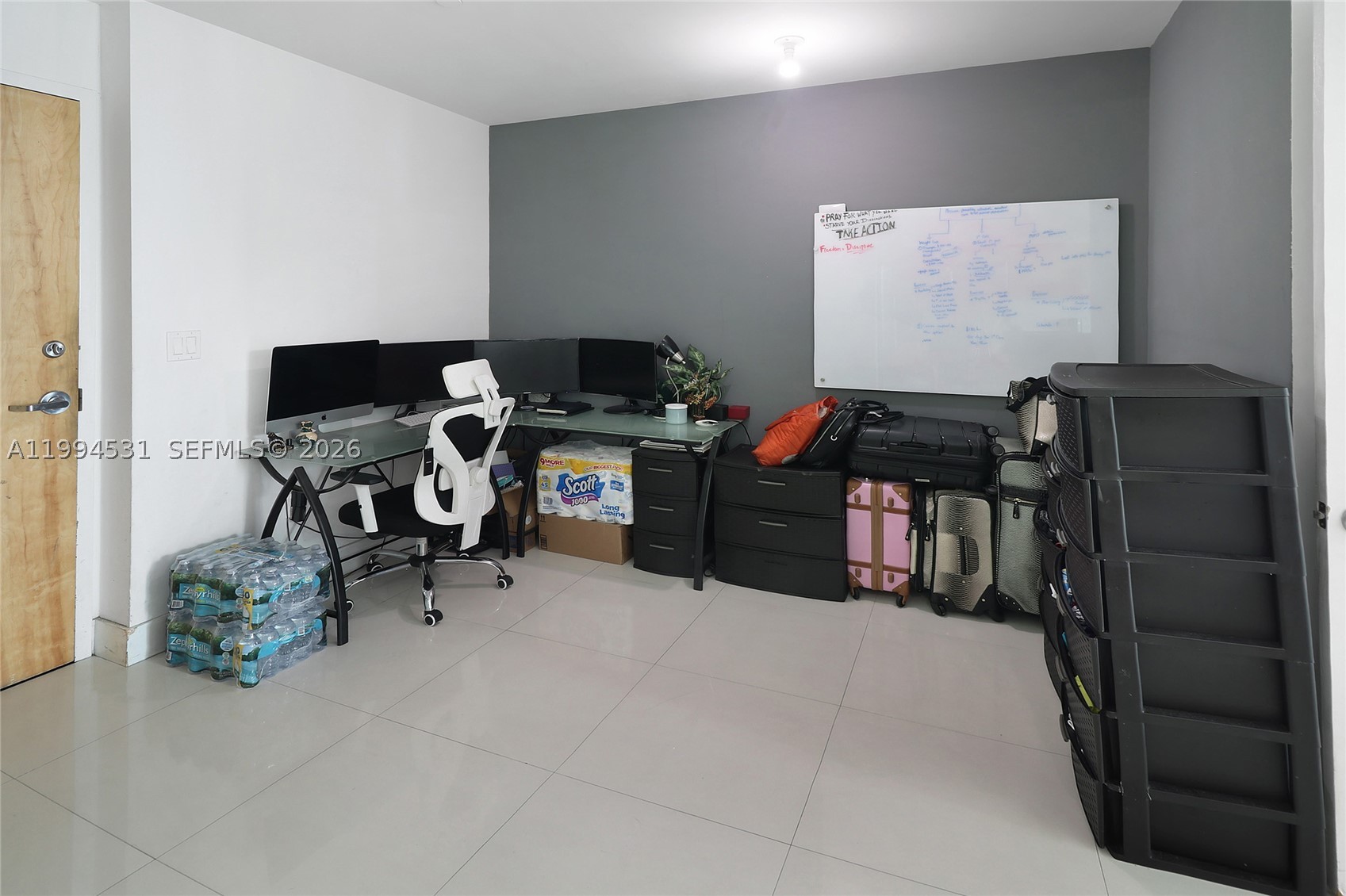 350 S Miami Ave #4110, Miami FL 33130