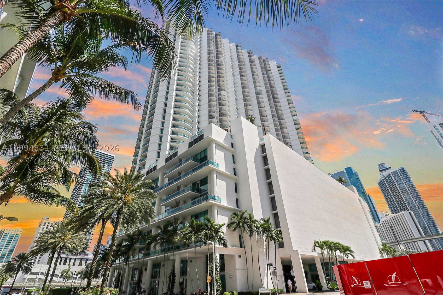 350 S Miami Ave #4110, Miami FL 33130