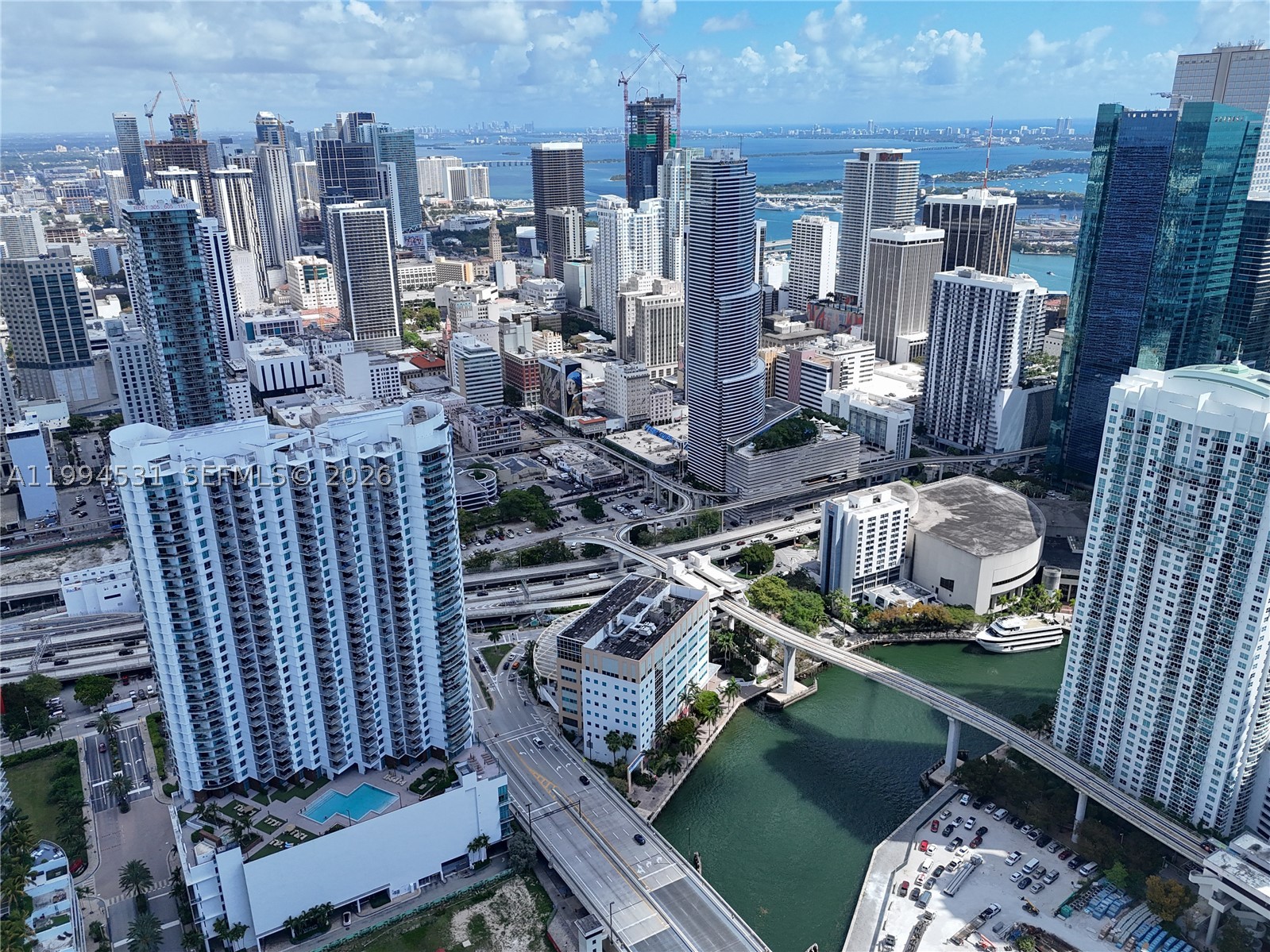 350 S Miami Ave #4110, Miami FL 33130
