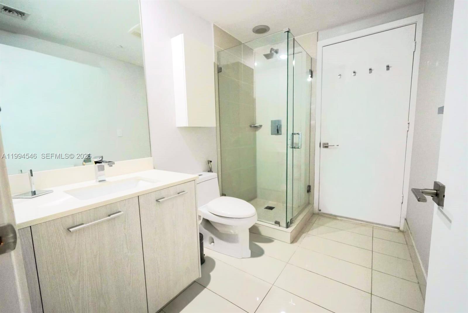 55 SW 9th St #1001, Miami FL 33130