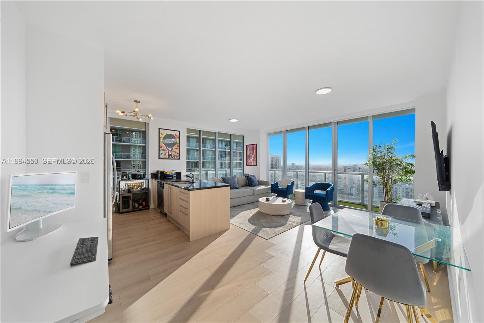 1111 SW 1st Ave #2114-N, Miami FL 33130