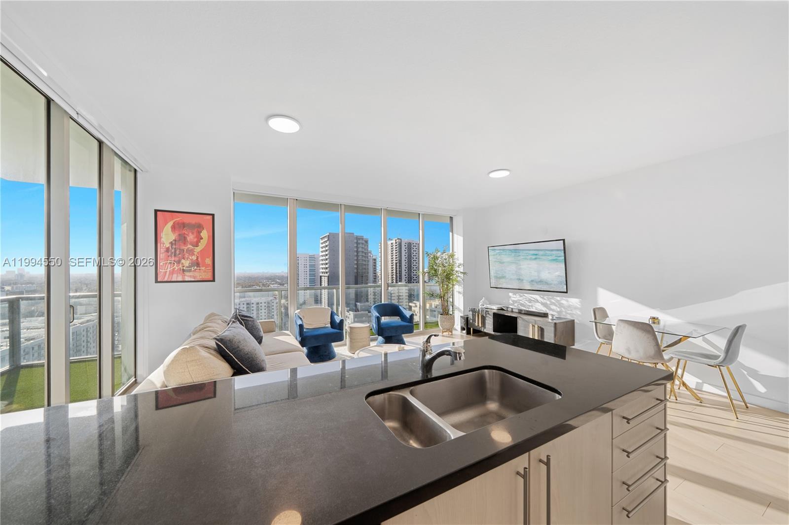 1111 SW 1st Ave #2114-N, Miami FL 33130
