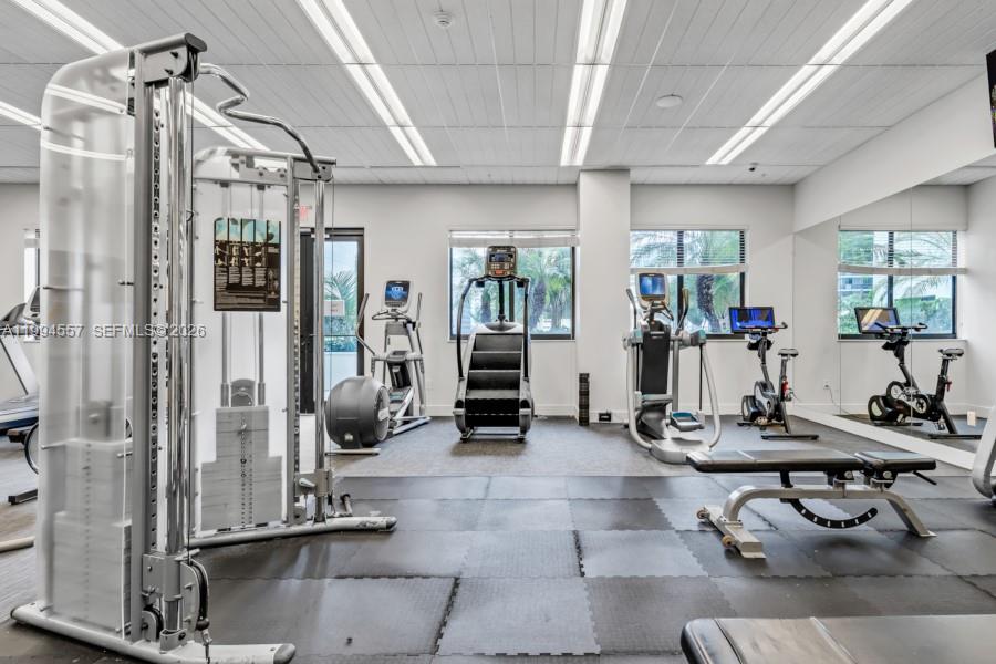 999 SW 1st Ave #2201, Miami FL 33130