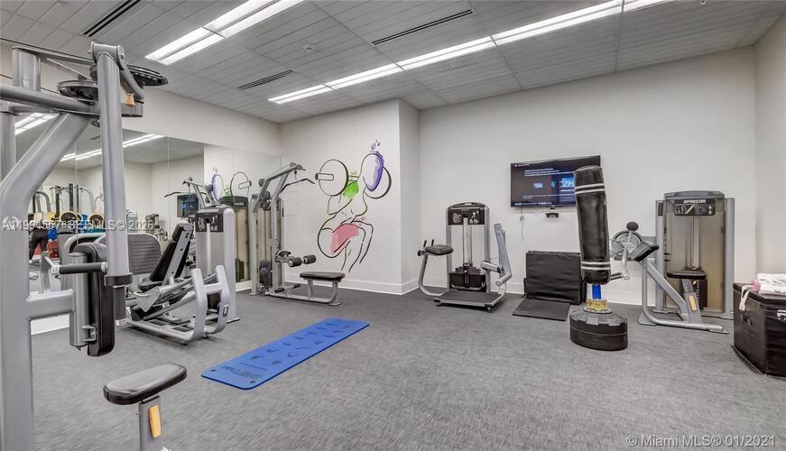 999 SW 1st Ave #2201, Miami FL 33130