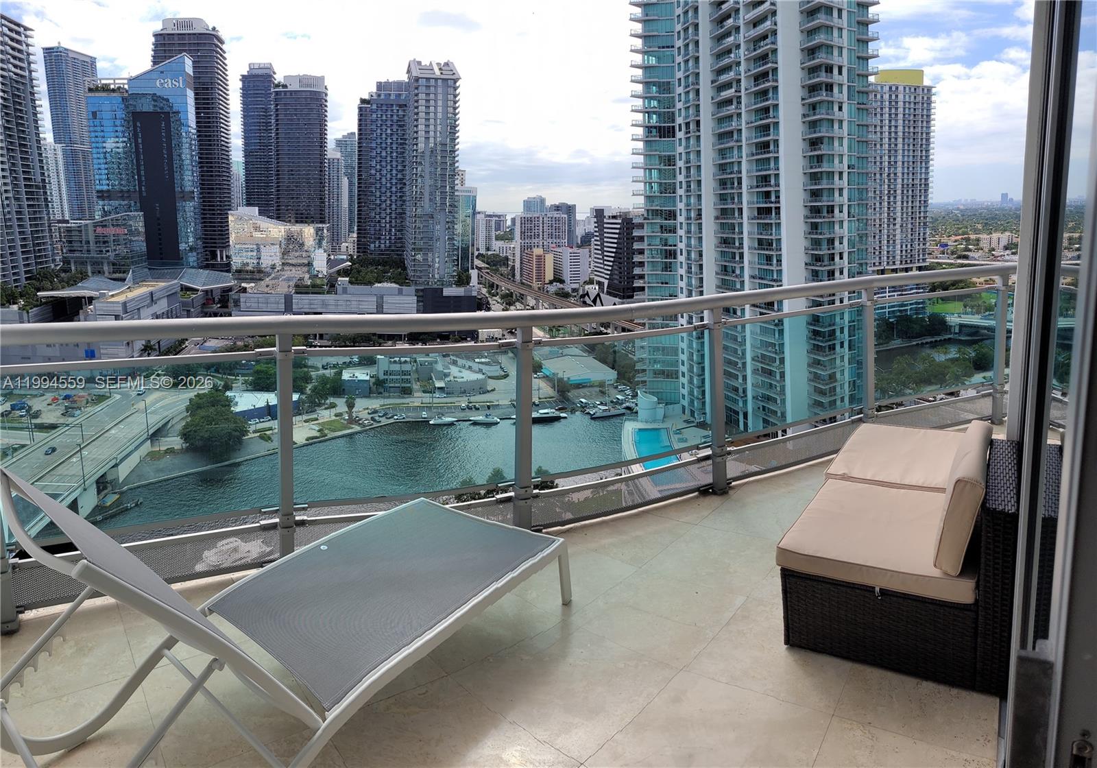 350 S Miami Ave #2714, Miami FL 33130