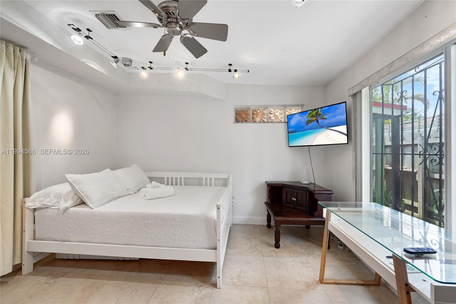 2834 SW 33rd Ave, Miami FL 33133