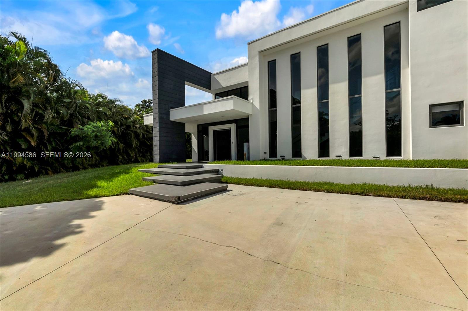 13441 Mustang Trl, Southwest Ranches FL 33330