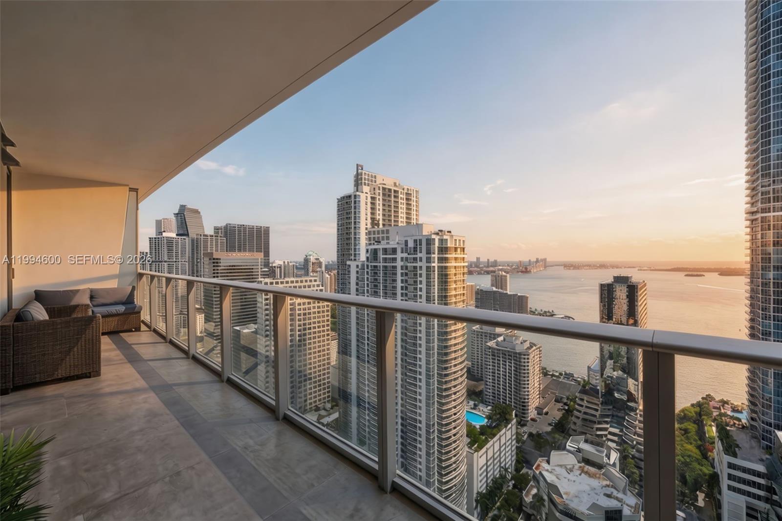 1010 Brickell Av #4203, Miami FL 33131