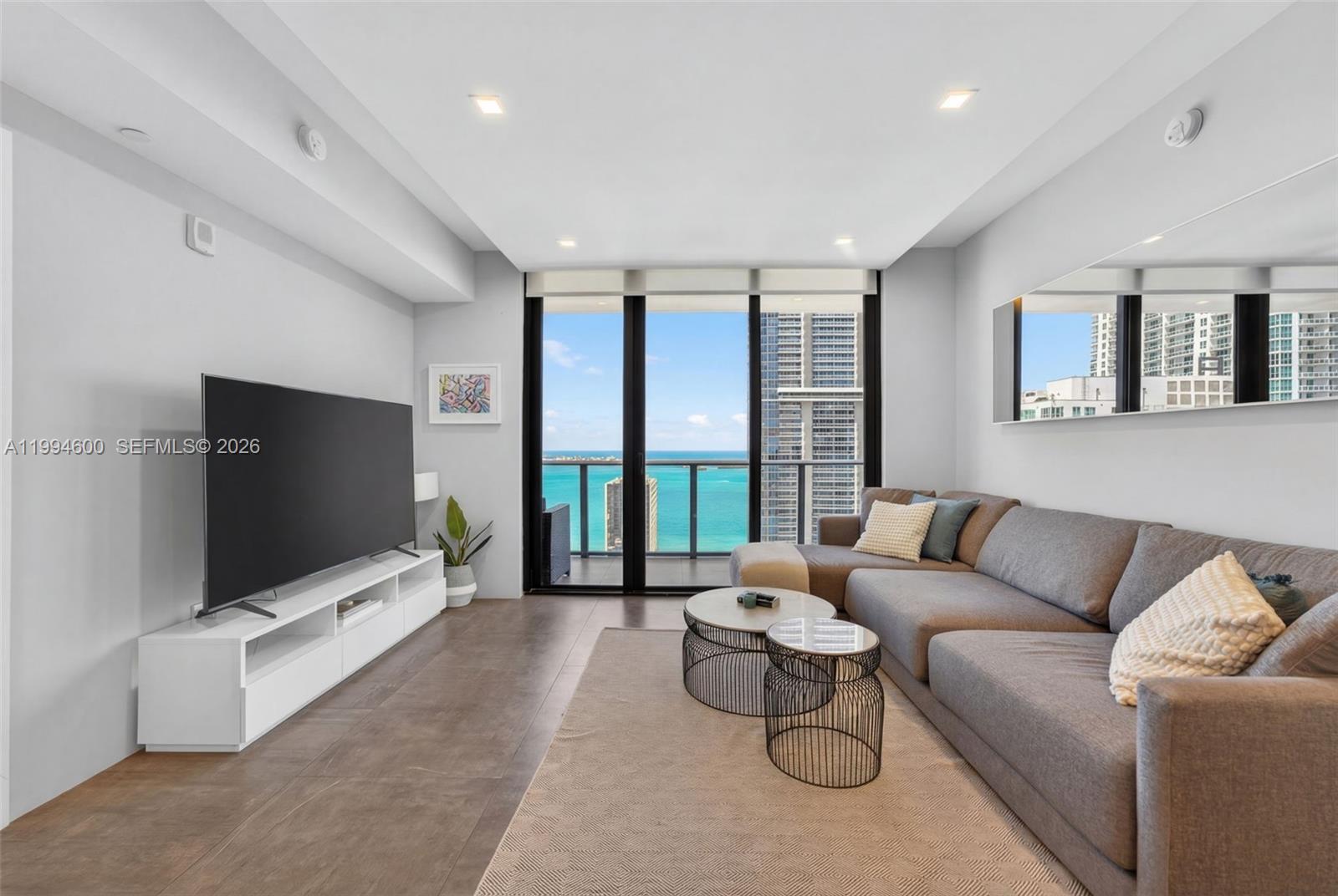 1010 Brickell Av #4203, Miami FL 33131