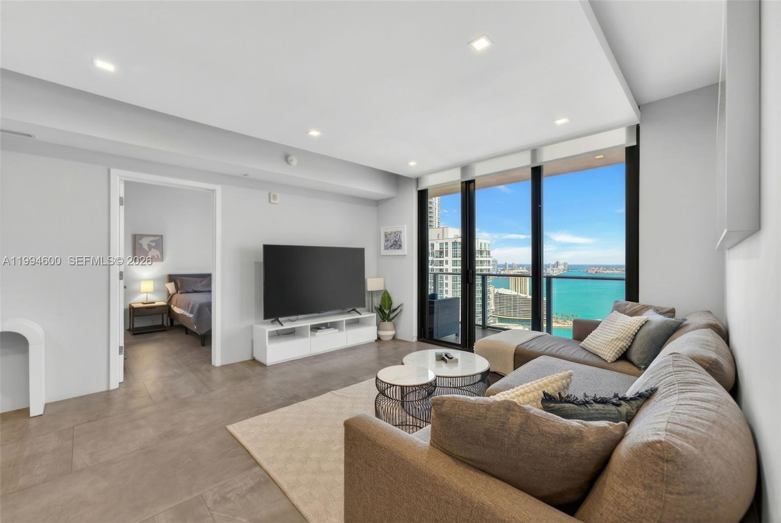 1010 Brickell Av #4203, Miami FL 33131
