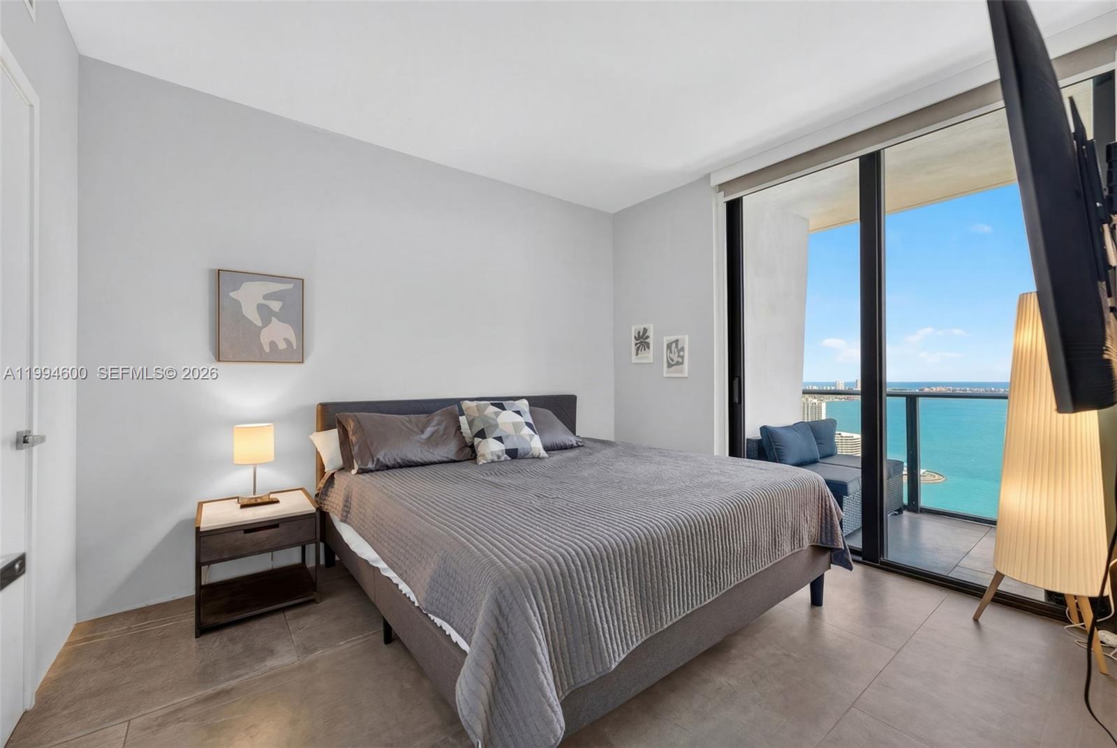 1010 Brickell Av #4203, Miami FL 33131