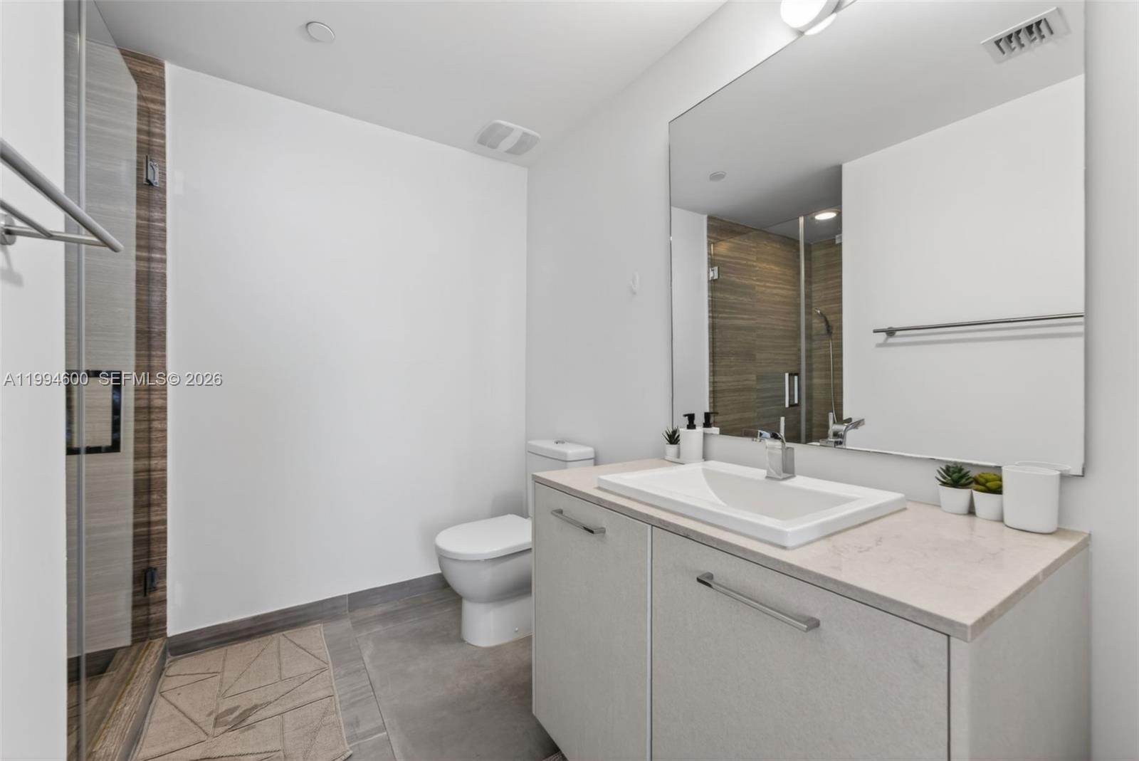 1010 Brickell Av #4203, Miami FL 33131