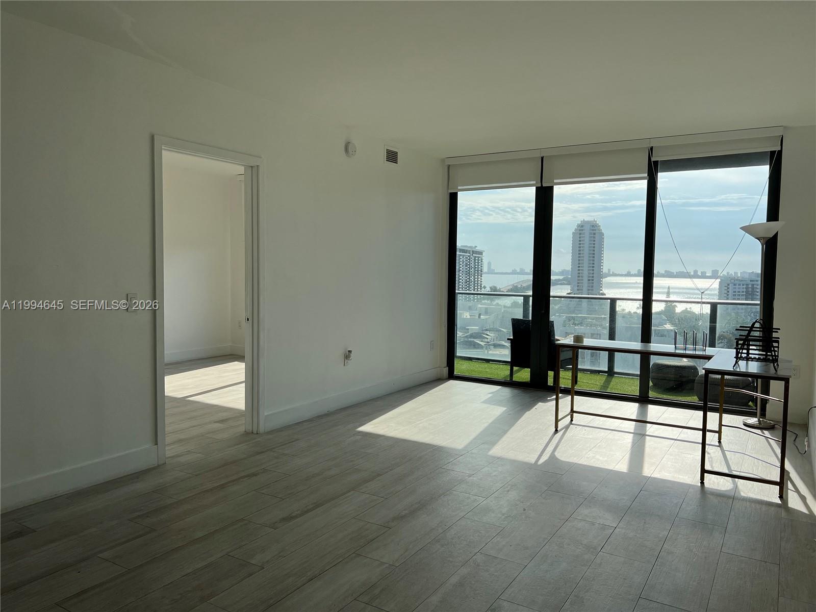 121 NE 34th St #1207, Miami FL 33137