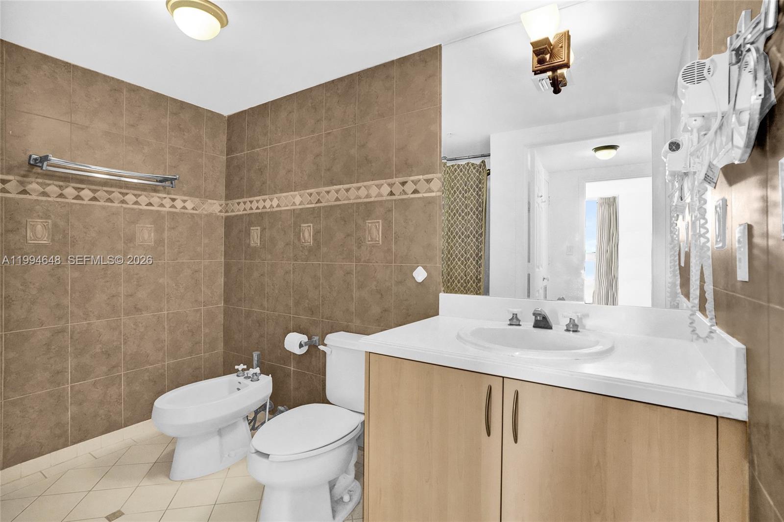 2951 S Bayshore Dr #1012, Miami FL 33133