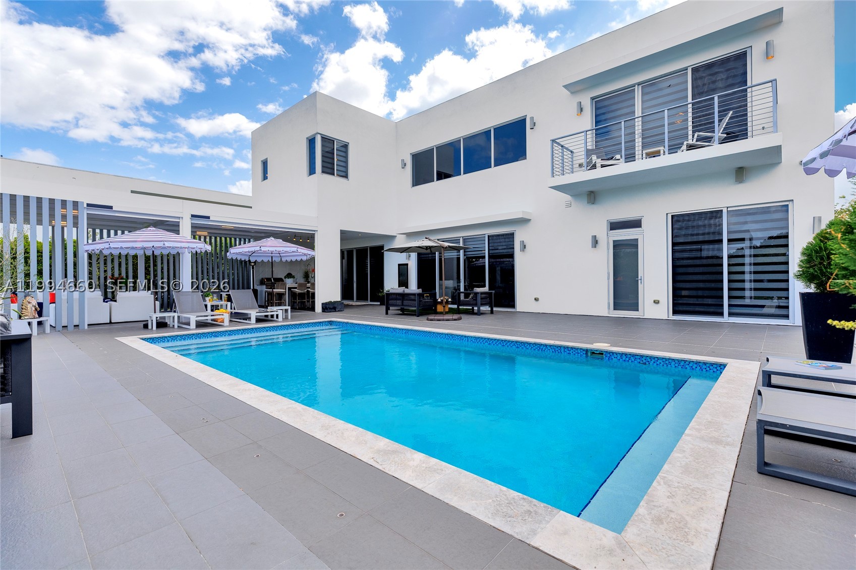 16631 Sunset Way, Weston FL 33326
