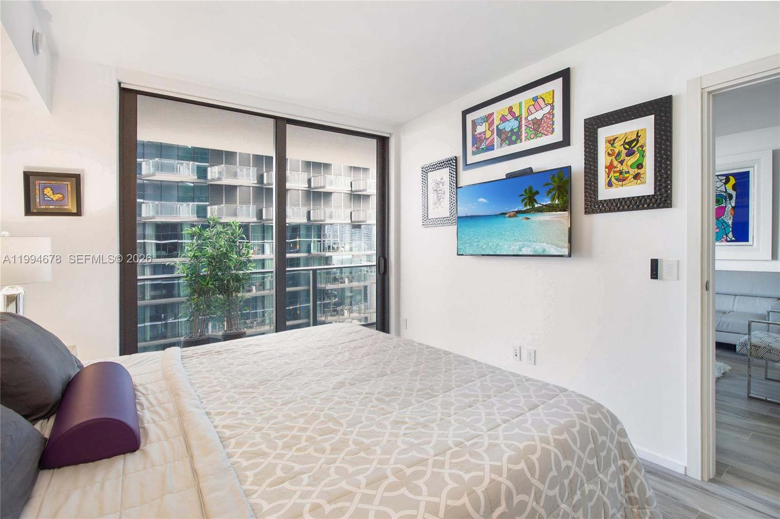 801 S Miami Ave #2308, Miami FL 33130