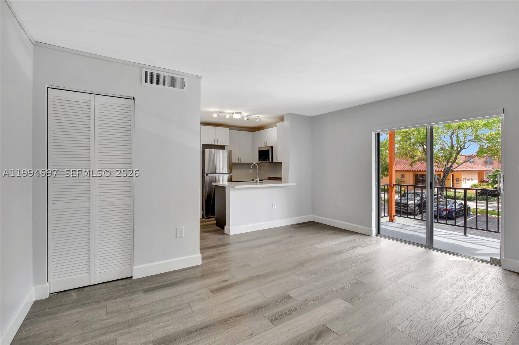 7241 Miami Lakes Dr #D14, Miami Lakes FL 33014