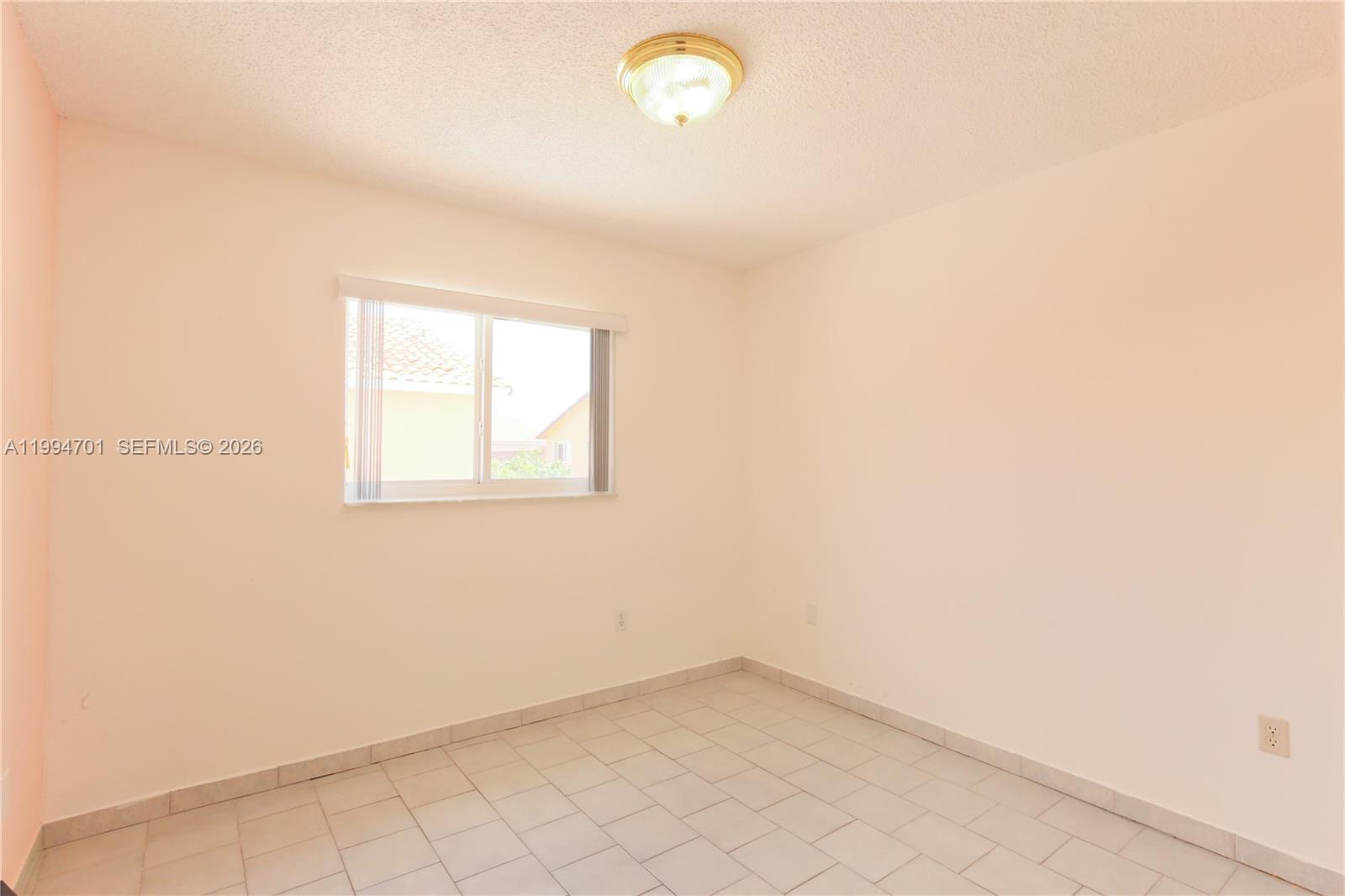 601 SW 116th Ct, Sweetwater FL 33174