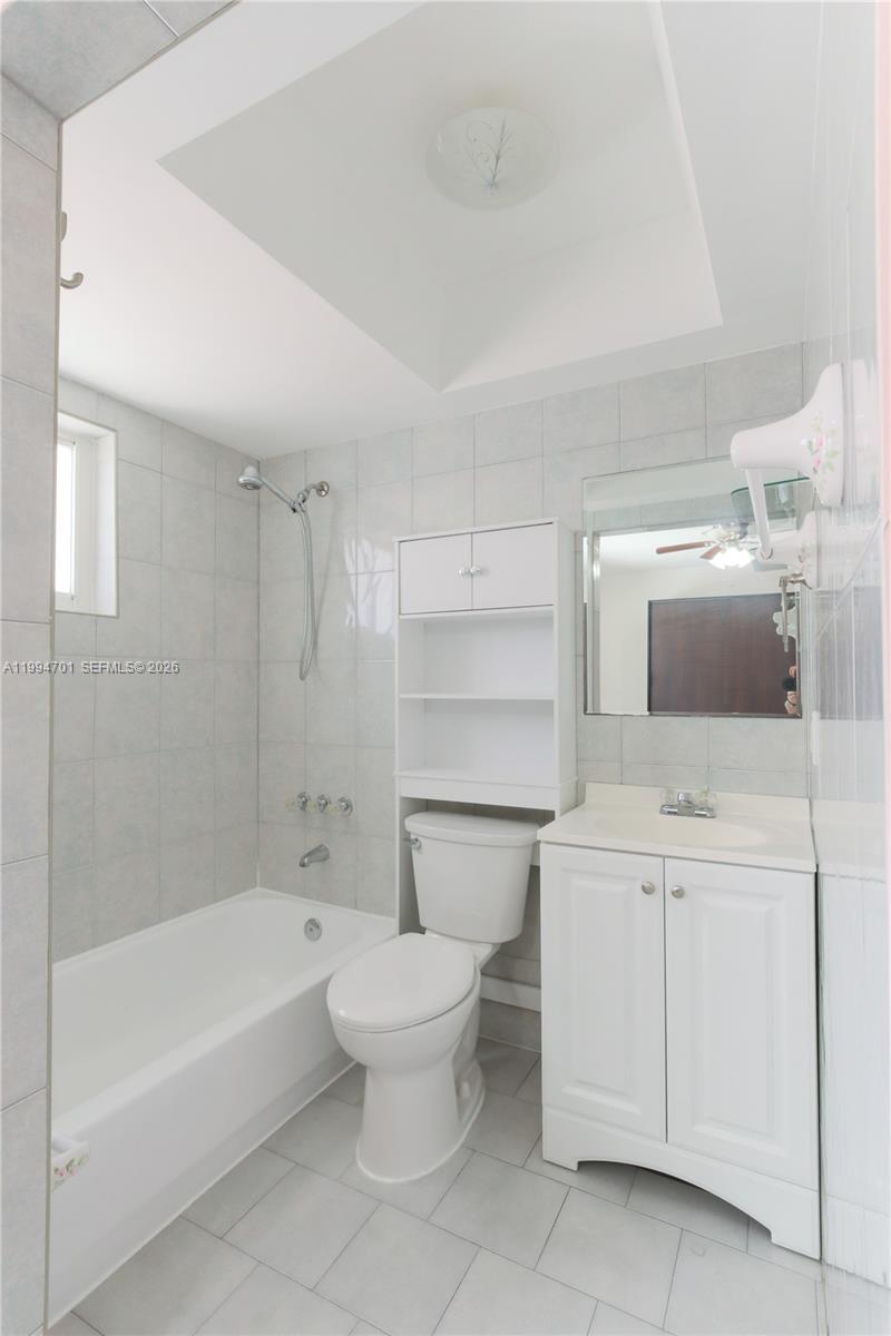 601 SW 116th Ct, Sweetwater FL 33174