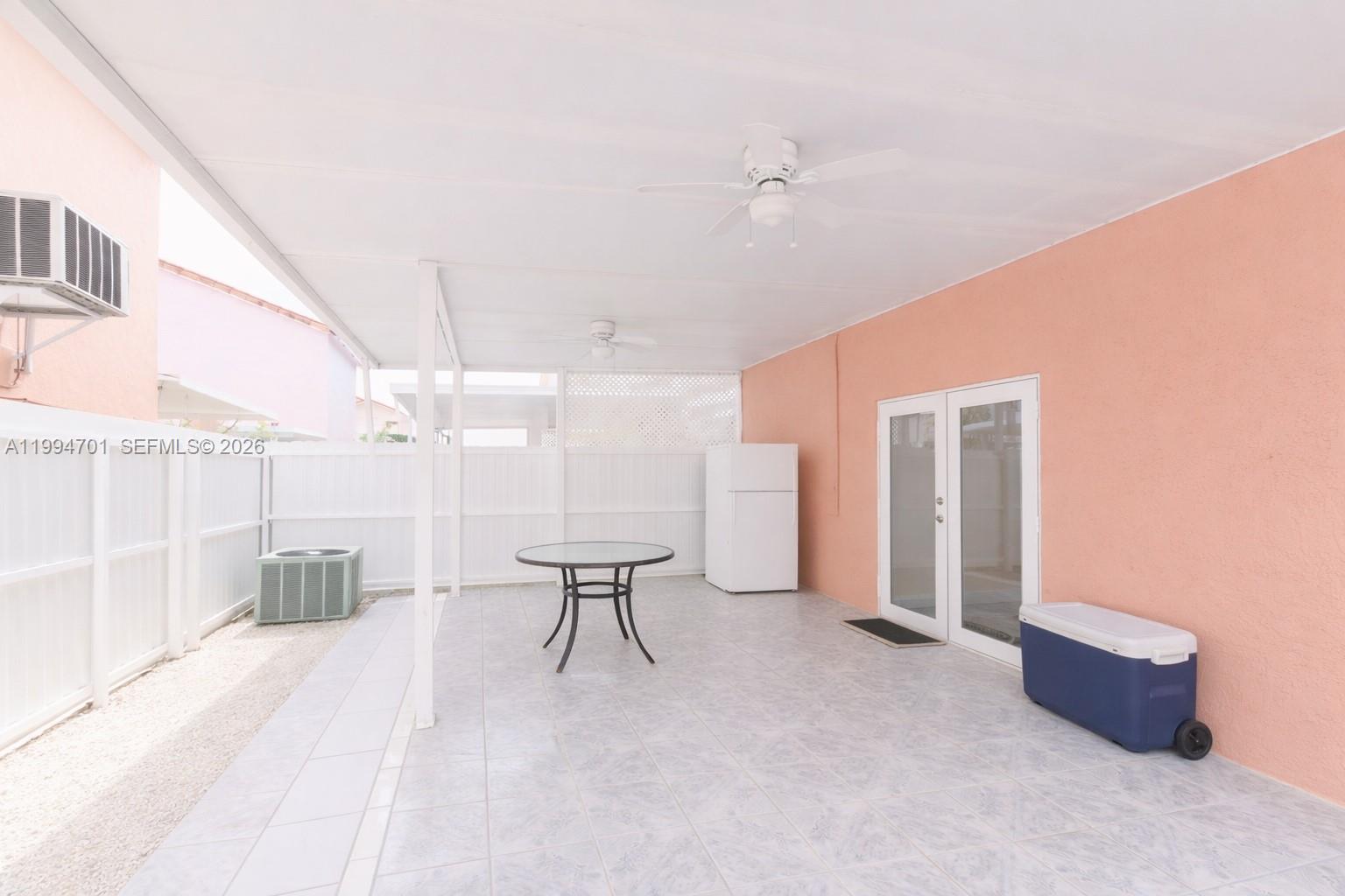 601 SW 116th Ct, Sweetwater FL 33174