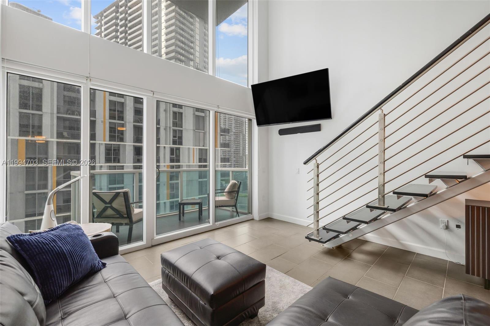 41 SE 5th St #1306, Miami FL 33131