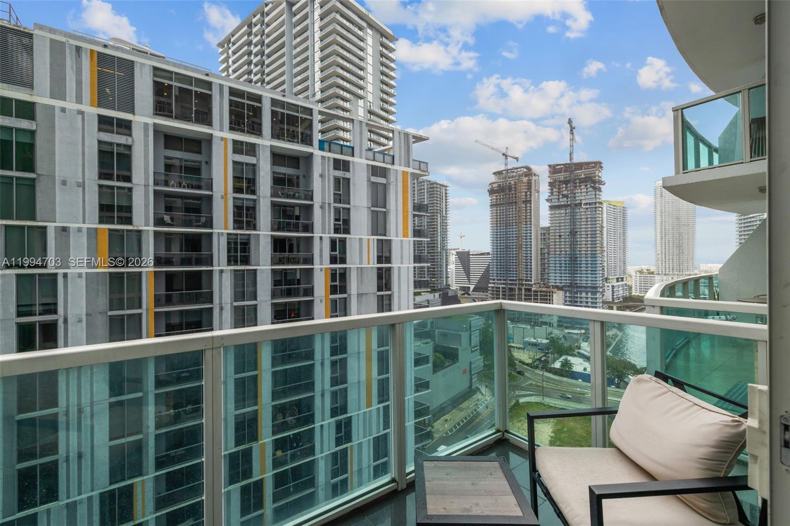 41 SE 5th St #1306, Miami FL 33131
