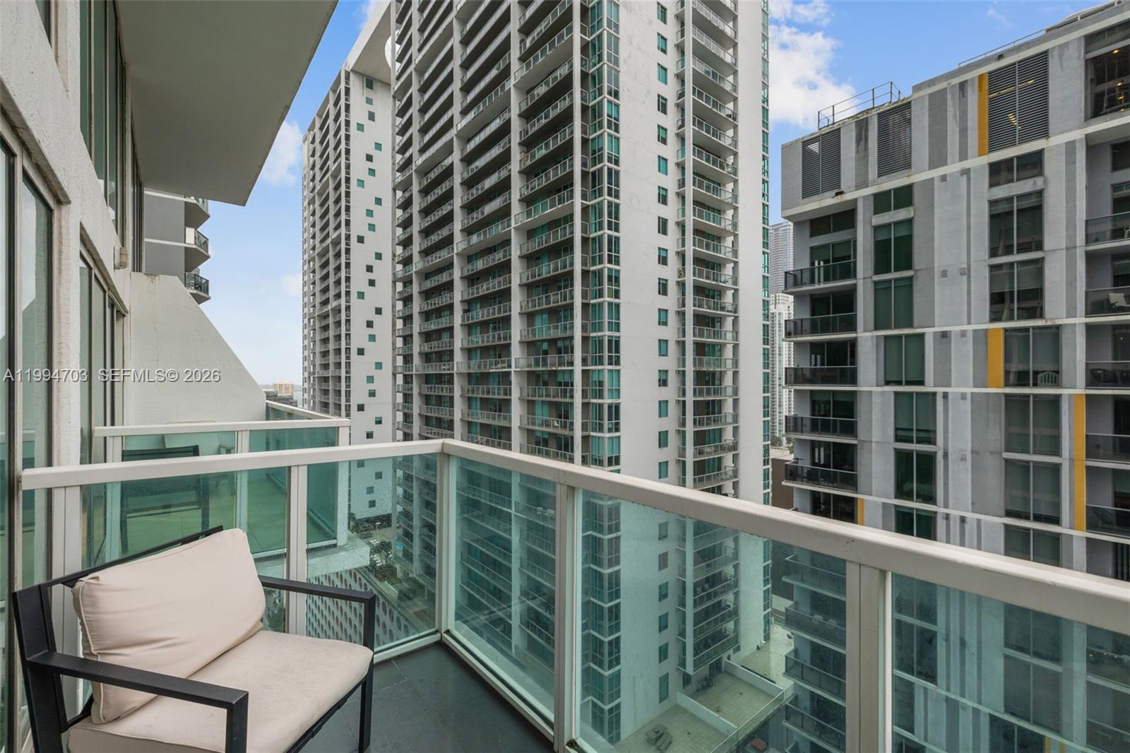 41 SE 5th St #1306, Miami FL 33131