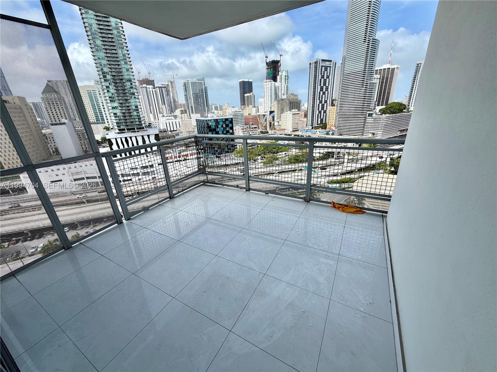 350 S Miami Ave #1907, Miami FL 33130