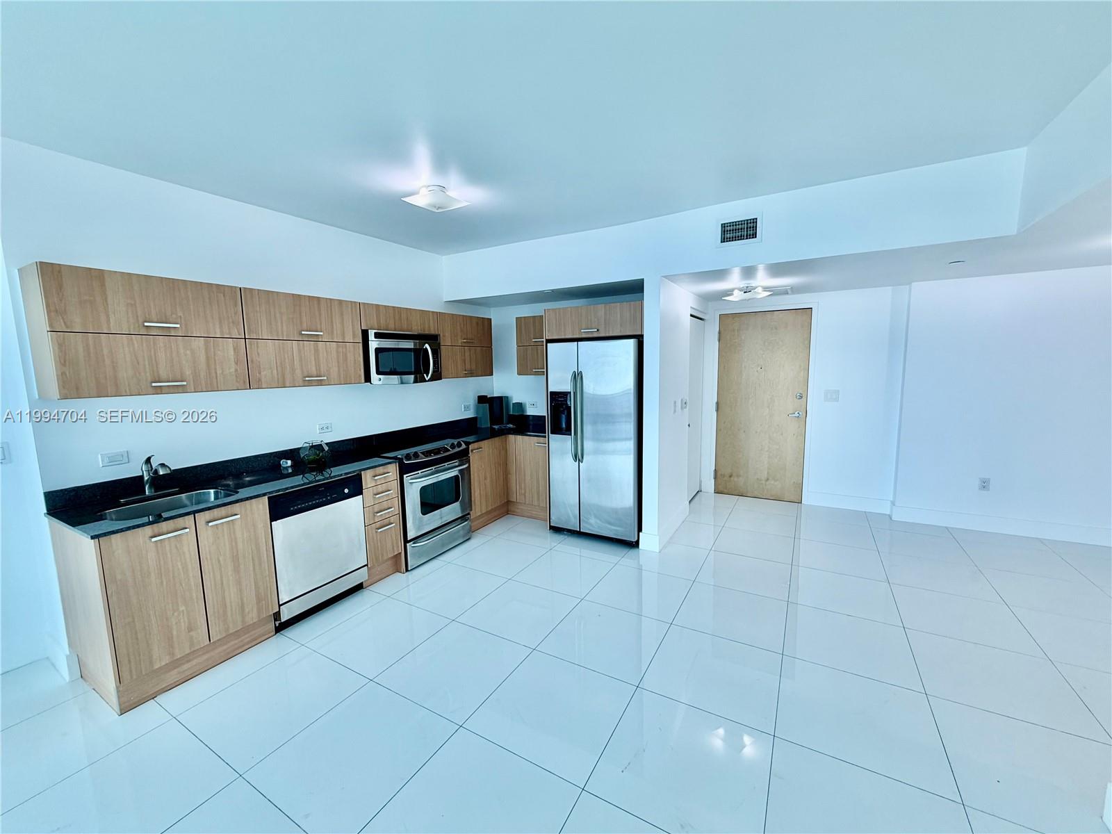 350 S Miami Ave #1907, Miami FL 33130