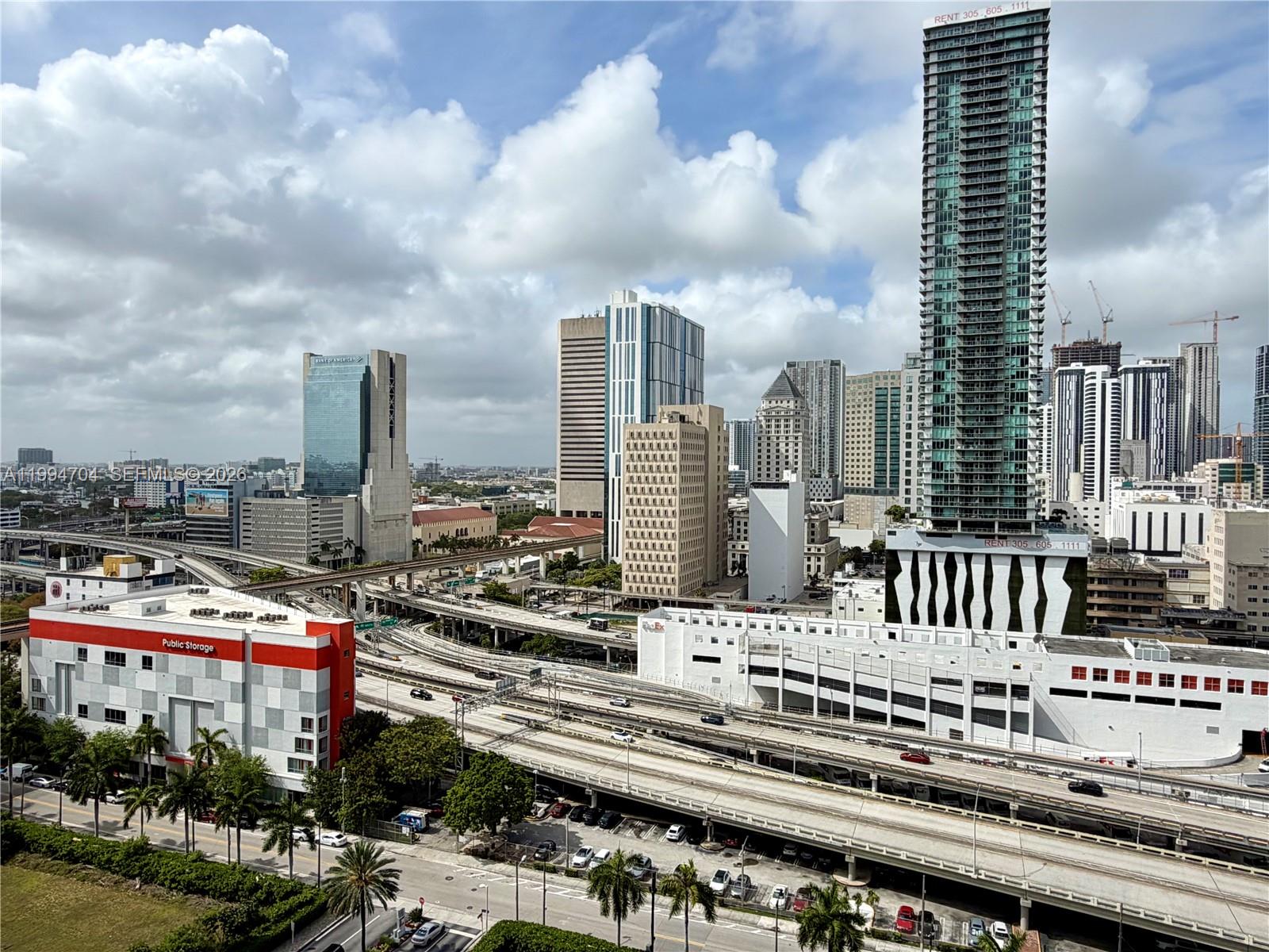 350 S Miami Ave #1907, Miami FL 33130