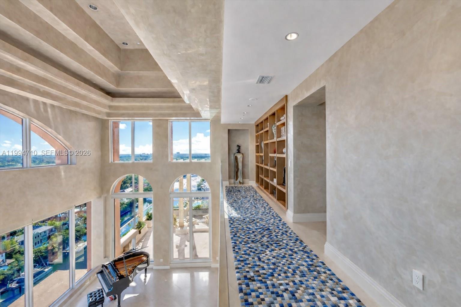 60 Edgewater Dr #TS-A, Coral Gables FL 33133