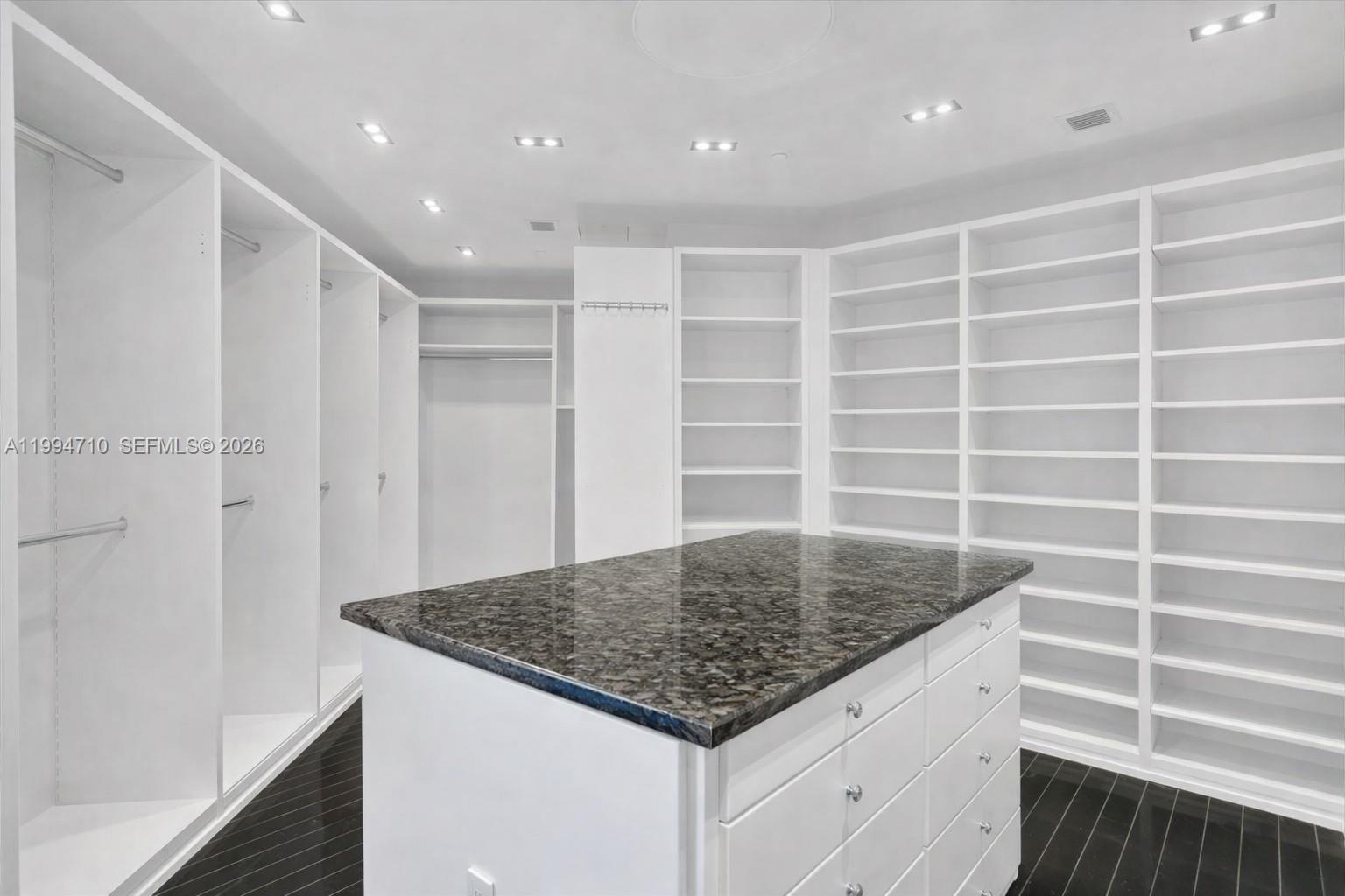 60 Edgewater Dr #TS-A, Coral Gables FL 33133