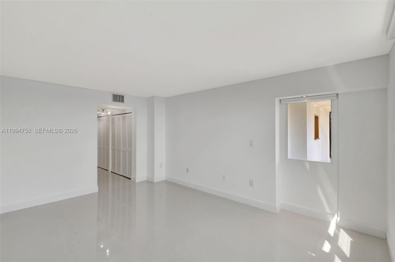 2333 Brickell Ave #305, Miami FL 33129