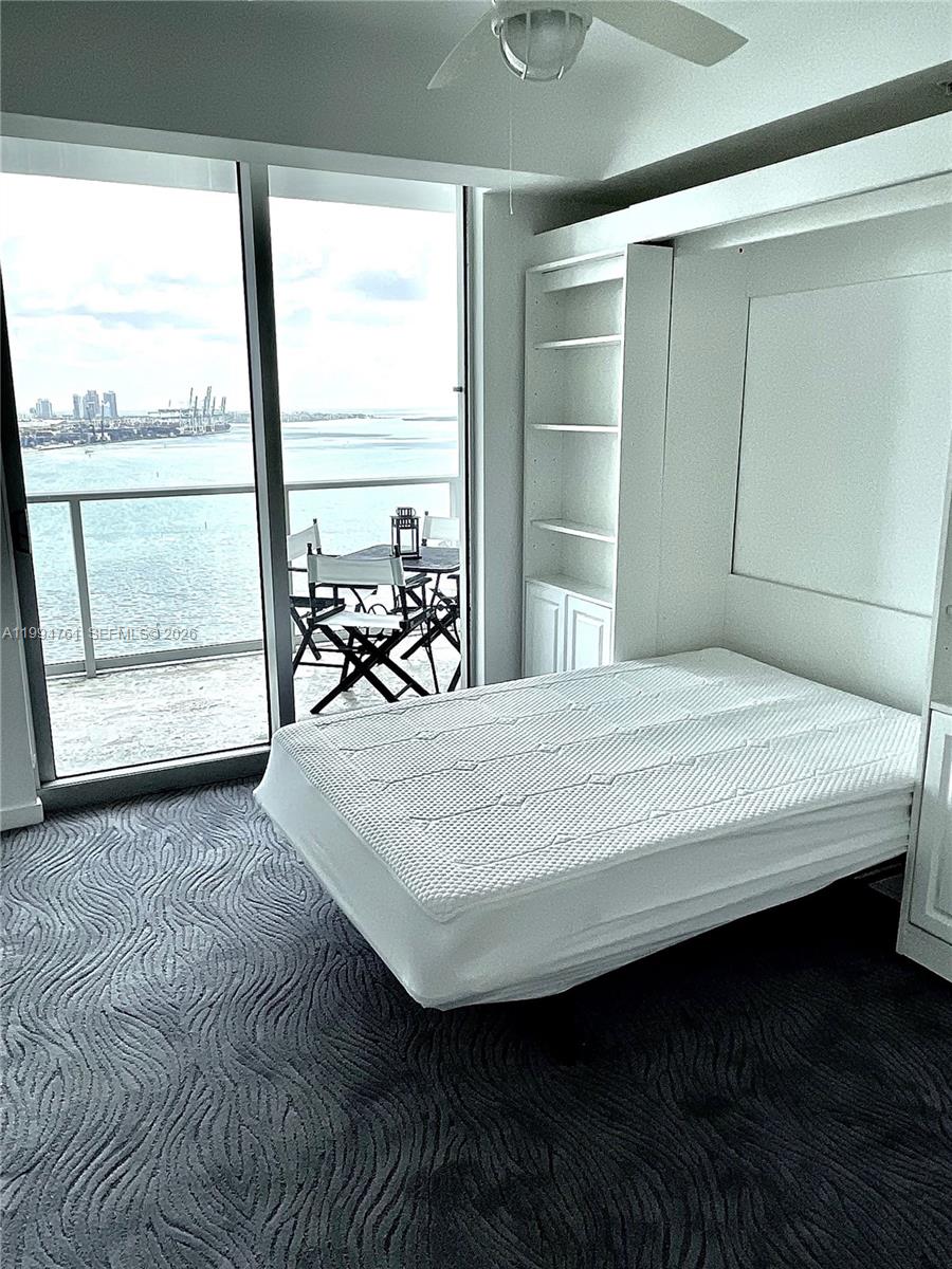 300 S Biscayne Blvd #T-2012, Miami FL 33131