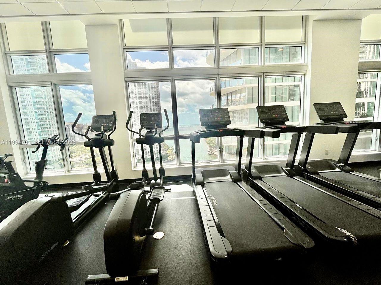 300 S Biscayne Blvd #T-2012, Miami FL 33131