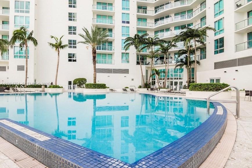 300 S Biscayne Blvd #T-2012, Miami FL 33131