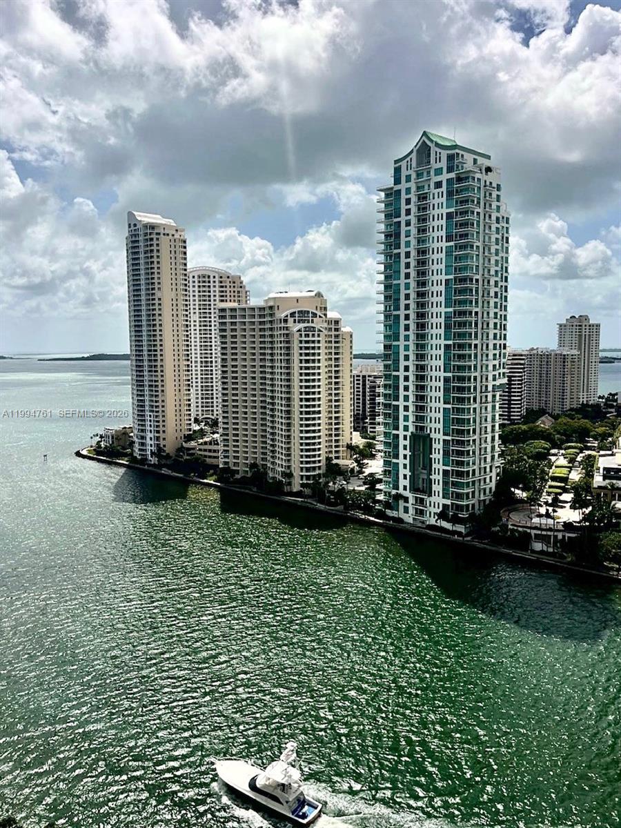 300 S Biscayne Blvd #T-2012, Miami FL 33131