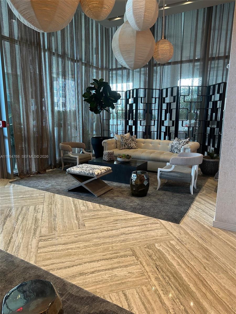 2900 NE 7th Ave #2708, Miami FL 33137
