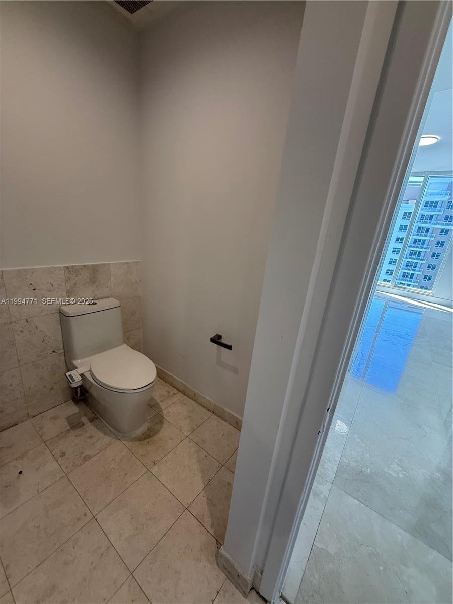 901 Brickell Key Blvd #3102, Miami FL 33131