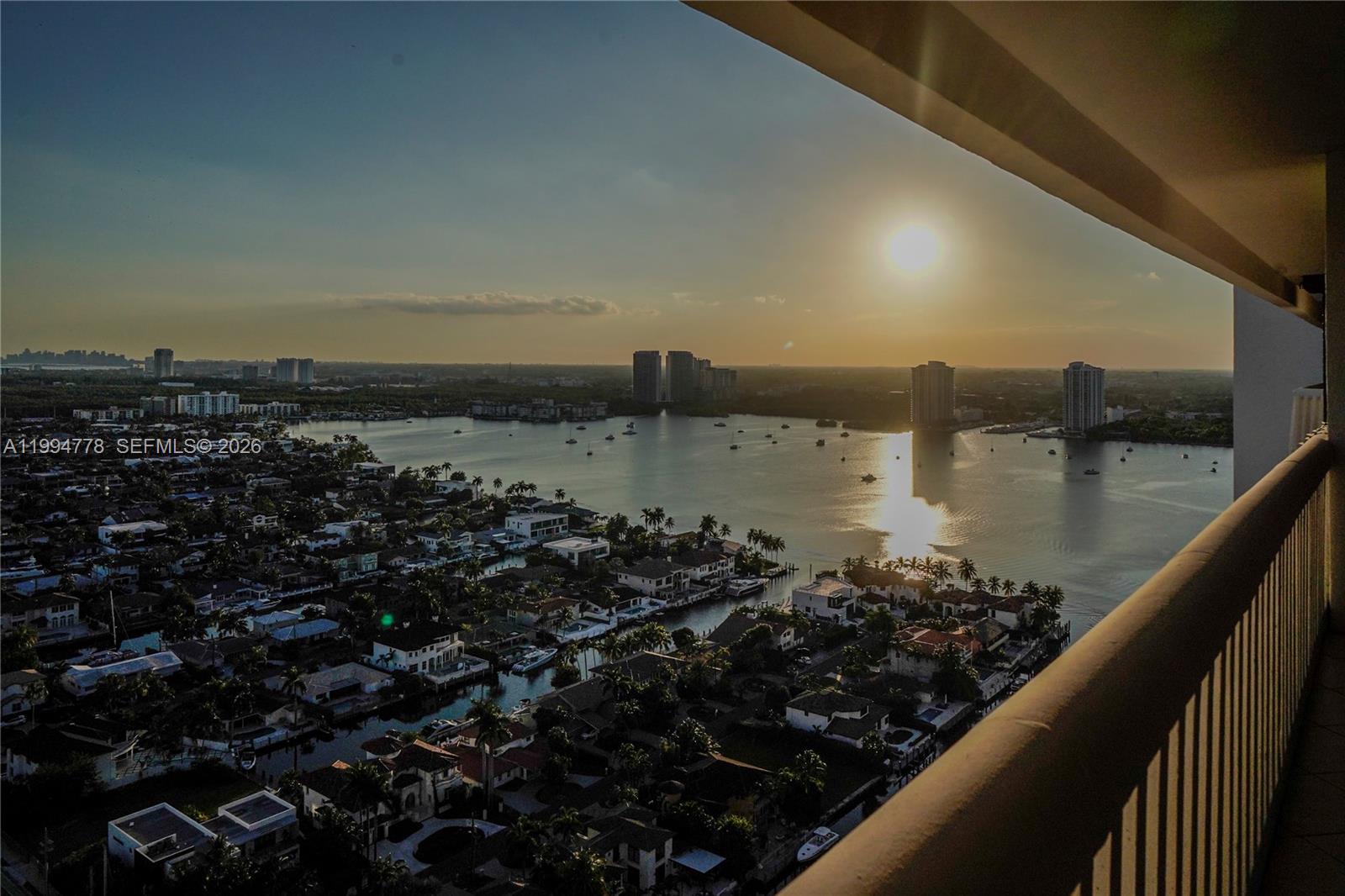 2000 Island Blvd #2404, Aventura FL 33160