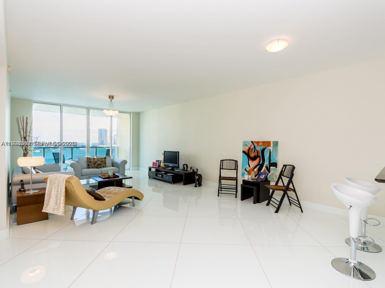 3330 NE 190th St #1412, Aventura FL 33180